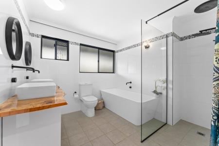 36 Amanda Avenue, Oakhurst, QLD 4650, Úc