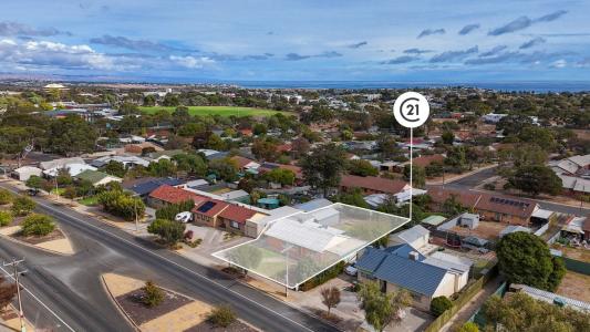 31 Morton Road, Christie Downs, SA 5164, Australia