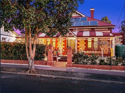 27 Daphne Street, Prospect, SA 5082, Australia