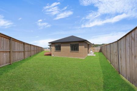 8 Bathurst Crescent, Pokeno, Waikato District 2402, New Zealand