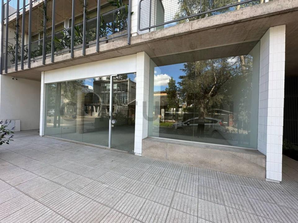 Ituzaingó, GBA Oeste 1714, 아르헨티나