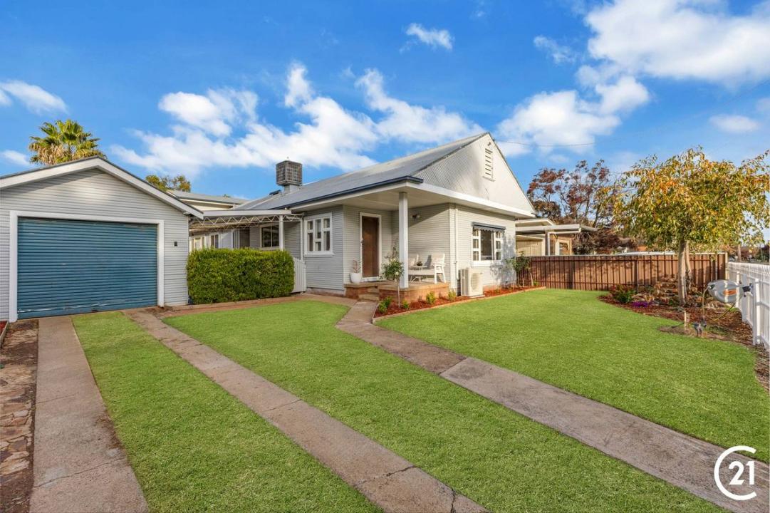 27 Facey Street, Forbes, NSW 2871, Australia