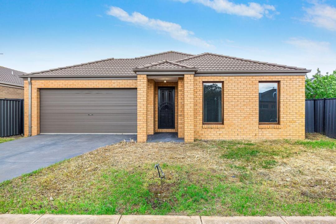 11 Opperman Place, Point Cook, VIC 3030, Australia