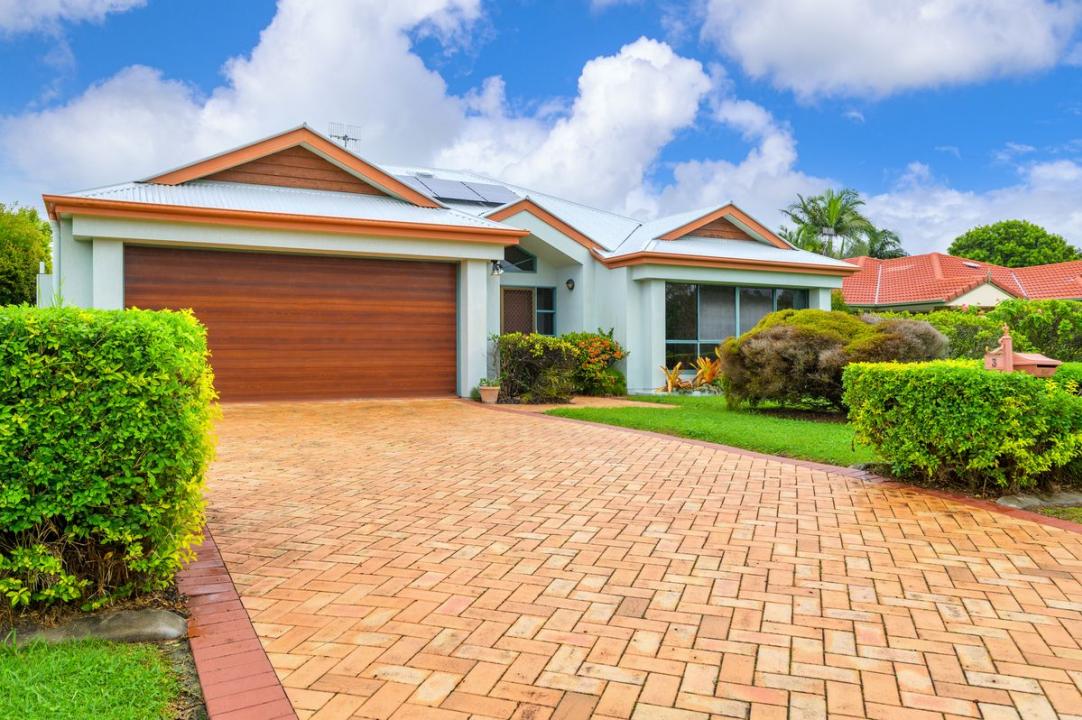 3 Acacia Crescent, Tin Can Bay, QLD 4580, Austrália