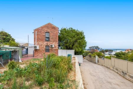 48 Hazel Avenue, Quinns Rocks, WA 6030, Australia