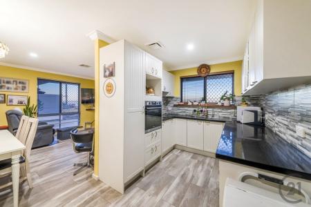 60A Halls Head Parade, Halls Head, WA 6210, Australia