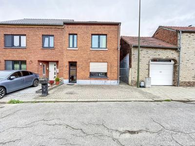 Weidestraat 4, Landen, Belgio