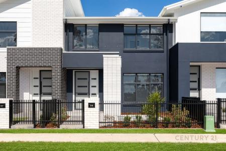 109 Thompson Road, Oran Park, NSW 2570, Australia