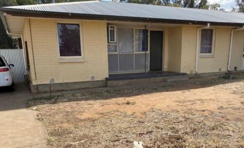 34 Moulds Crescent, Smithfield, SA 5114, Australia