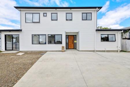 21a Frobisher Way, Clendon Park, Auckland 2104, New Zealand