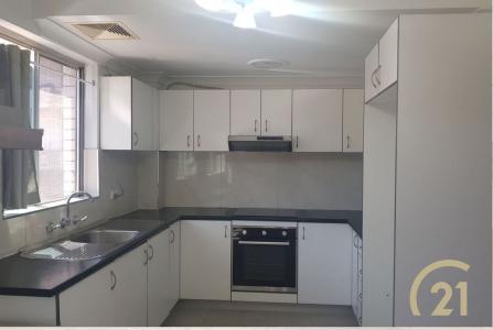 8/74 Harris Street, Fairfield, NSW 2165, Úc