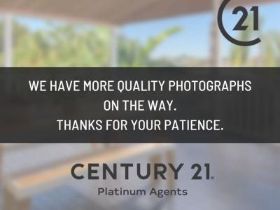 42A Kensington Drive, Southside, QLD 4570, Australia