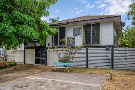 19 Hutchins Street, Heatley, QLD 4814, Australia