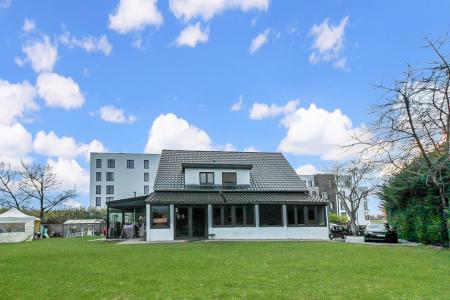 Route de Lennik 951, Anderlecht, Belgium