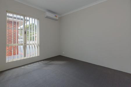 2/7A Bromley Street, Beckenham, WA 6107, Australia