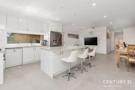 2A Cranley Place, Lynwood, WA 6147, Austrália