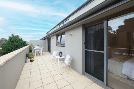 18/18-22 Diamond Bay Road, Vaucluse, NSW 2030, Australia