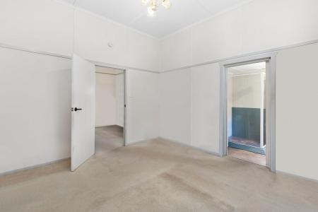 30 Old Mill Road, Oakhurst, QLD 4650, אוסטרליה