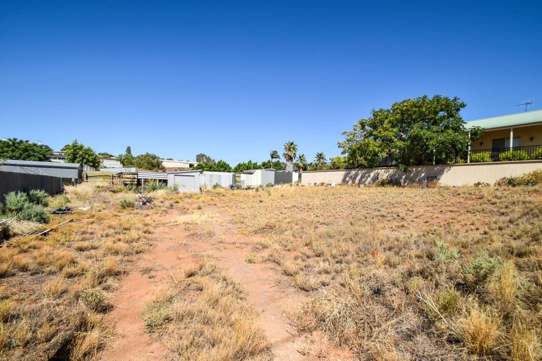 363 Sulphide Street and 177 Cummins Lane, Broken Hill, NSW 2880, Australia