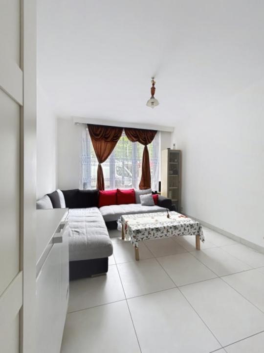 place de la duchesse 7, Molenbeek-saint-jean, Бельгия