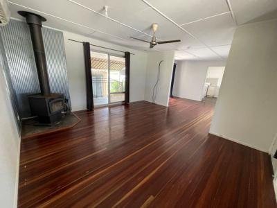 4 Barraclough Crescent, Moranbah, QLD 4744, Australie