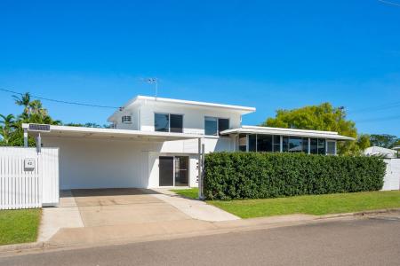 42 Ellimatta Avenue, Cranbrook, QLD 4814, Australia