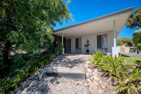 22 Seagrass Street, Yanchep, WA 6035, Australia