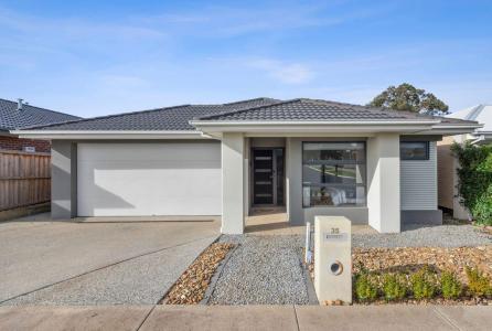 35 Hedge Street, Armstrong Creek, VIC 3217, Australia