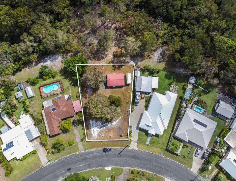 61 Golden Hind Avenue, Cooloola Cove, QLD 4580, Australia