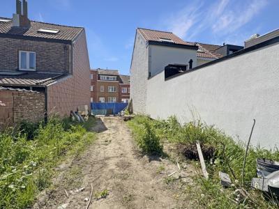 Rue Saint-Nicolas 24, Brussels, Belgium