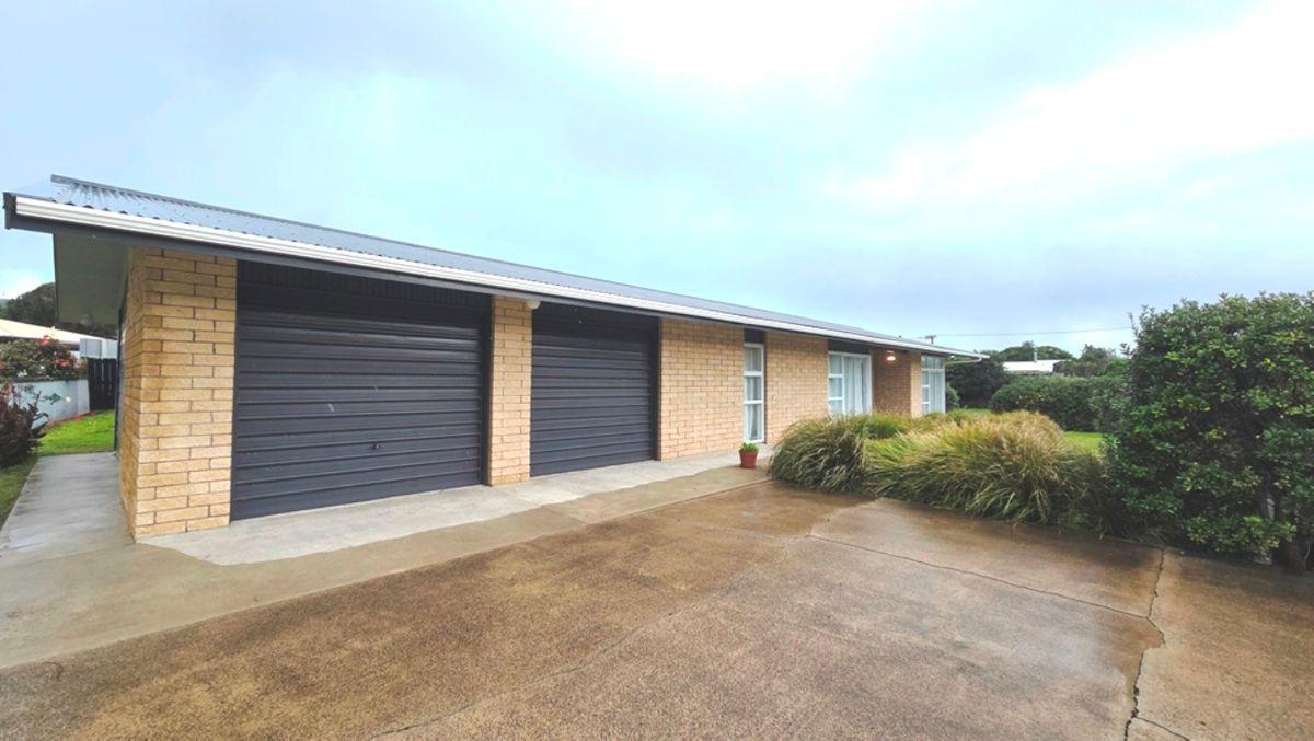 4 Kelly Street, Baylys Beach, Kaipara District 0377, ニュージーランド