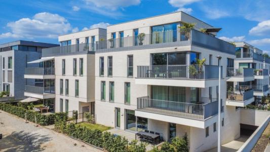 Jean Jacminstraat 50, Halle, Belgium