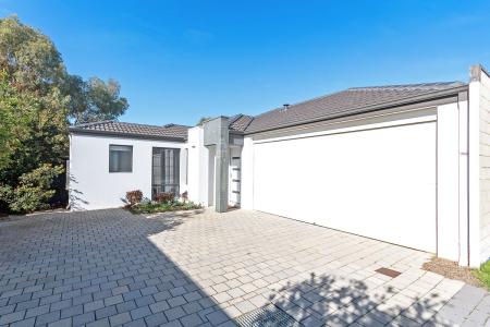 4/73 Grand Paradiso Parade, Merriwa, WA 6030, Australia