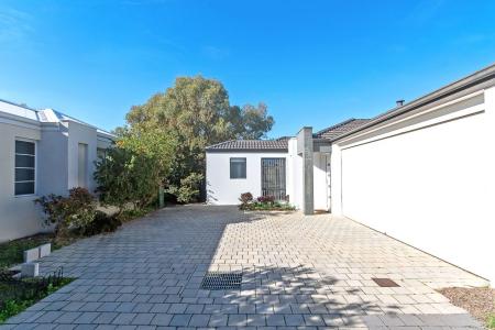 4/73 Grand Paradiso Parade, Merriwa, WA 6030, Australia