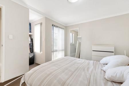 4/73 Grand Paradiso Parade, Merriwa, WA 6030, Australia