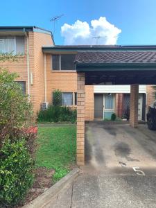 5/34 Saywell Road, Macquarie Fields, NSW 2564, Australia