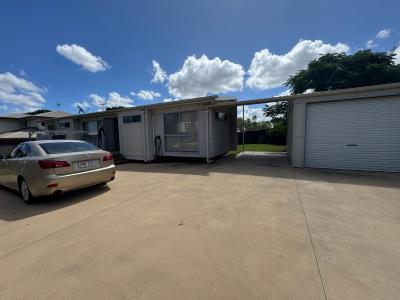 1a -2a Leichhardt Drive, Moranbah, QLD 4744, 澳大利亚
