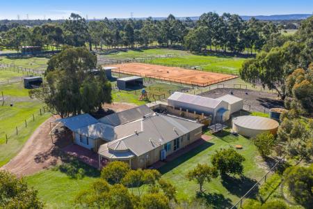 30 Paperbark Place, West Pinjarra, WA 6208, 오스트레일리아