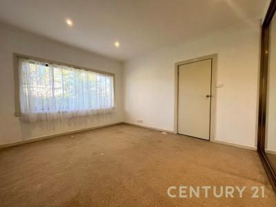 17 Mons Parade, Noble Park, VIC 3174, Austrália