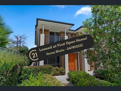 4 10 Montrose Street, Quakers Hill, NSW 2763, Australia