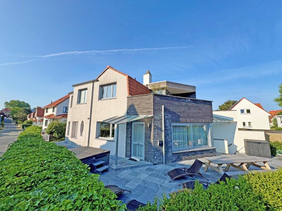 Zeepannelaan 26, Sint-idesbald, Belgium