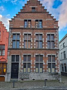 Rue des Clercs 23, Mons, Belgium