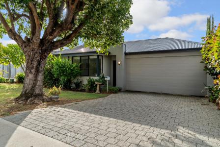 48A Boronia Street, Innaloo, WA 6018, Australia