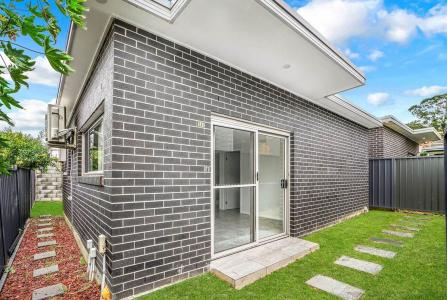 14B Warra Street, Wentworthville, NSW 2145, Australia