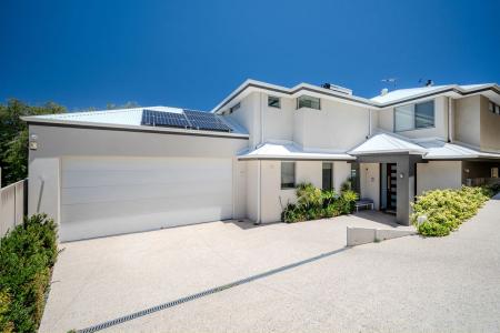 18A Cox Crescent, Quinns Rocks, WA 6030, Australia