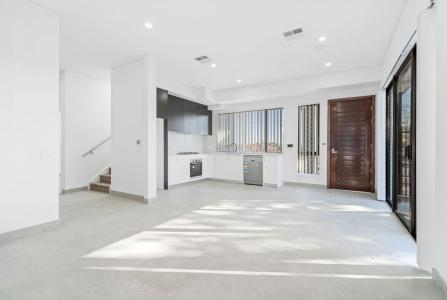 136 Meadows Road, Mount Pritchard, NSW 2170, Australia