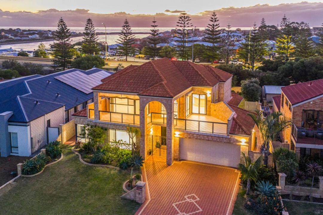 9 Tattler Lane, Wannanup, WA 6210, أستراليا 