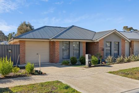 5 Clover Court, Mount Barker, SA 5251, Australia