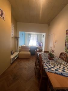 Chaussée de Mons 929, Anderlecht, 比利时