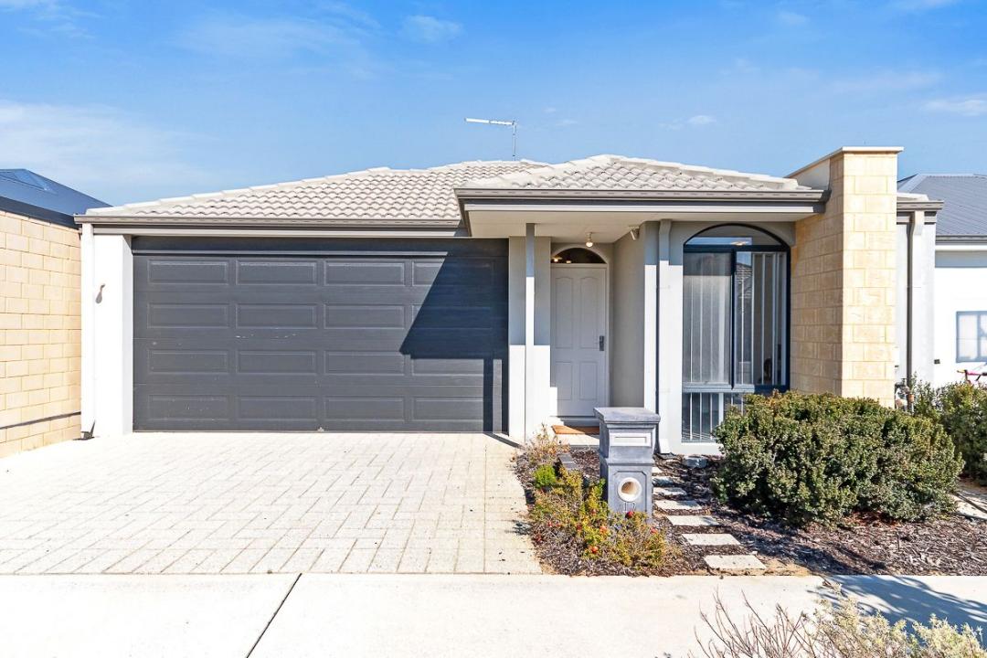 42 Verdigris Loop, Eglinton, WA 6034, Australia